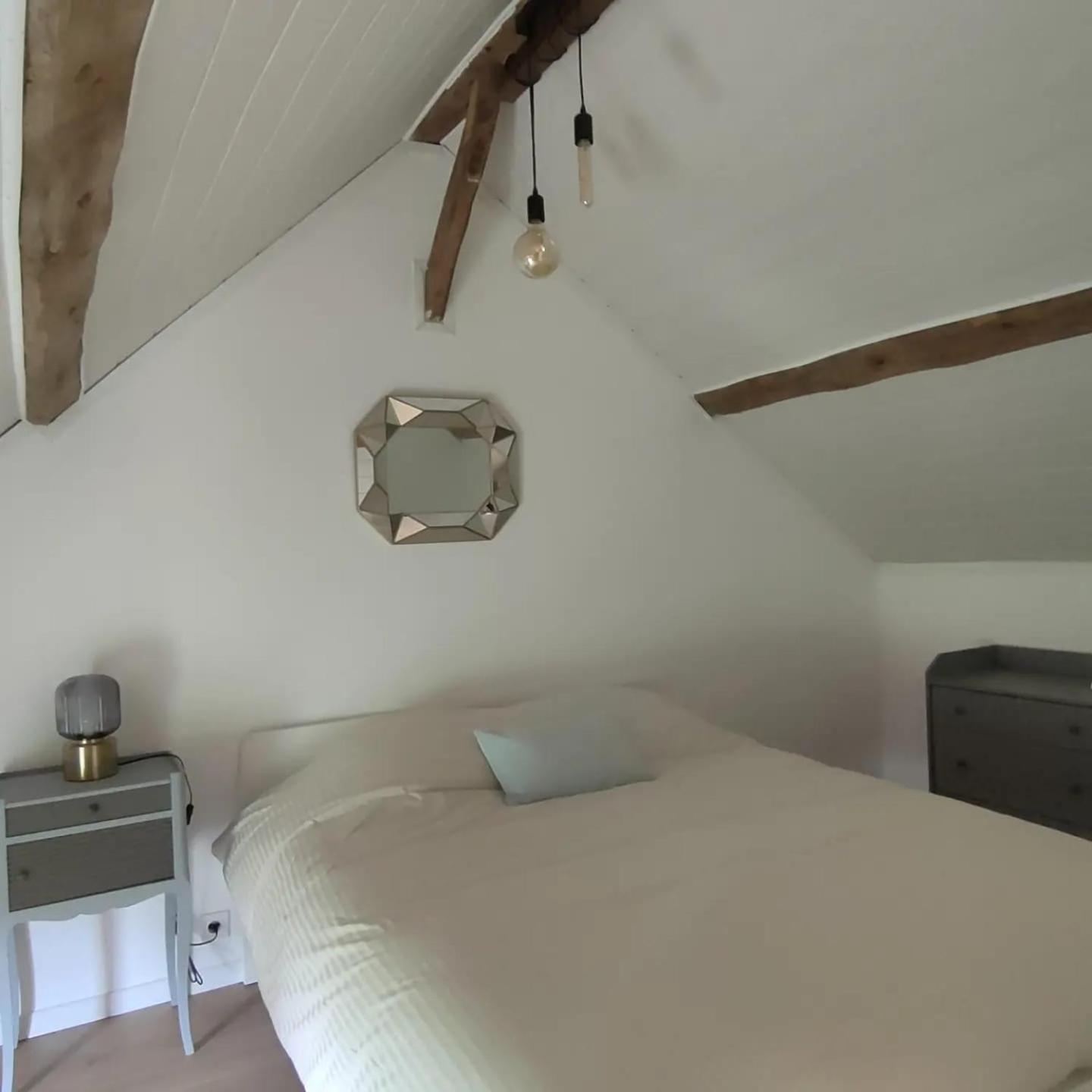 Eden Koi Bed & Breakfast Conteville  Room photo